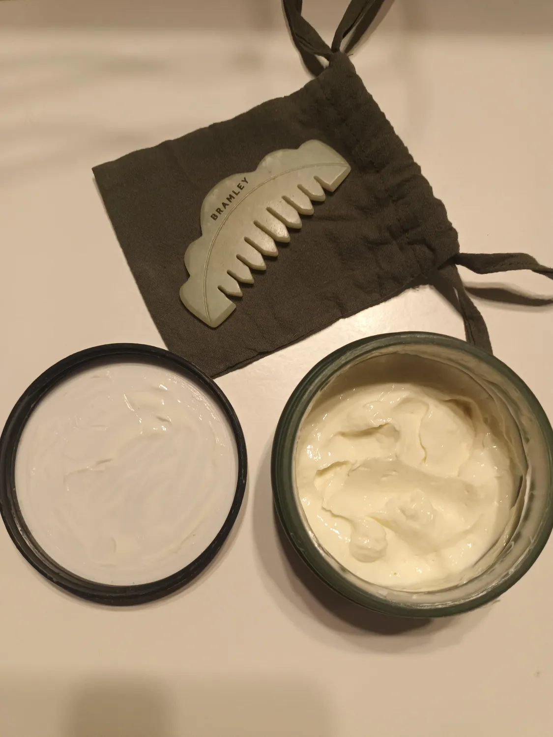 Bramley Jade Comb hoofdhuidkam jade steen