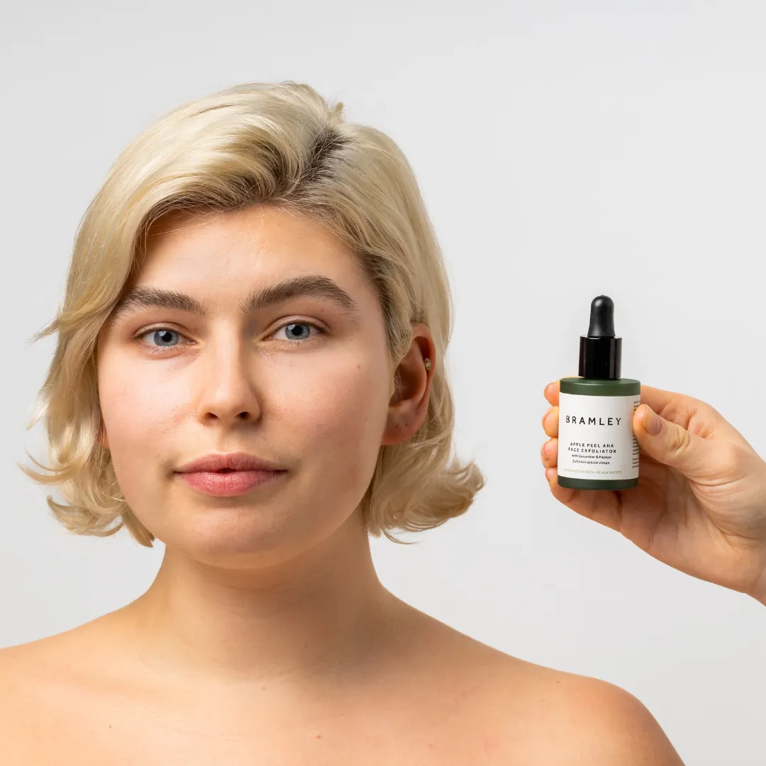 Bramley Apple Peel AHA gezichtsexfoliator papaja komkommer